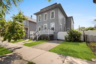 2730 S 58th Ct, Cicero, IL 60804 - Photo 1