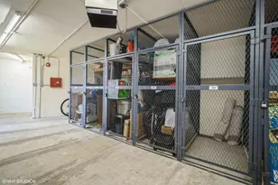 350 Plum Creek Dr, Wheeling, IL 60090 - Photo 13