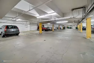 350 Plum Creek Dr, Wheeling, IL 60090 - Photo 15