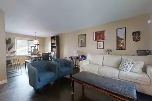 2605 Trafalgar Square, Champaign, IL 61821 - Photo 5