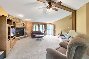 24134 Hidden Ranch Dr, Lanark, IL 61046 - Photo 17