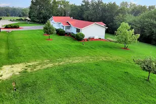 24134 Hidden Ranch Dr, Lanark, IL 61046 - Photo 23