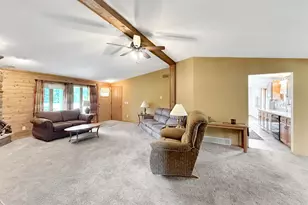 24134 Hidden Ranch Dr, Lanark, IL 61046 - Photo 19