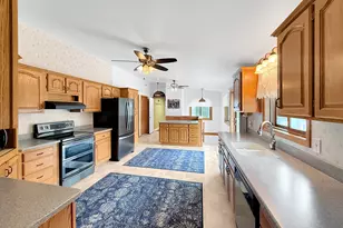 24134 Hidden Ranch Dr, Lanark, IL 61046 - Photo 9