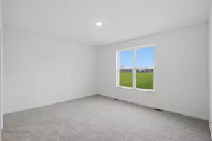 3839 Riverwoods Dr, Woodstock, IL 60098 - Photo 11