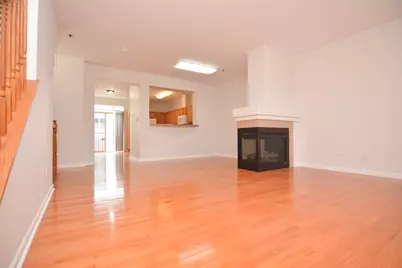 4756 N Lamon Avenue, Chicago, IL 60630 - Photo 5