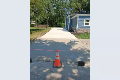 13621 Homan Avenue, Robbins, IL 60472 - Photo 3