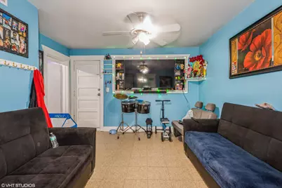 2417 S Saint Louis Avenue, Chicago, IL 60623 - Photo 3