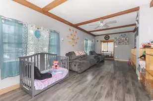 225 E Pinckney St, Pontiac, IL 61764 - Photo 13