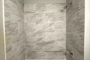 11724 S Loomis St, Chicago, IL 60643 - Photo 9