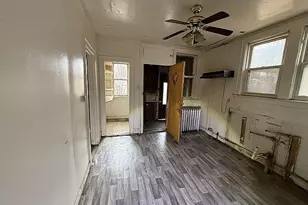 6349 S Carpenter St, Chicago, IL 60621 - Photo 9