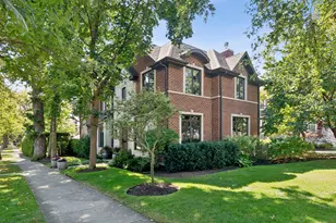 438 Birch St, Winnetka, IL 60093 - Photo 3