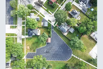 155 S Oakwood Avenue, West Chicago, IL 60185 - Photo 5