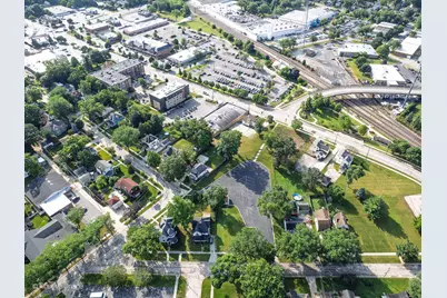 155 S Oakwood Avenue, West Chicago, IL 60185 - Photo 7