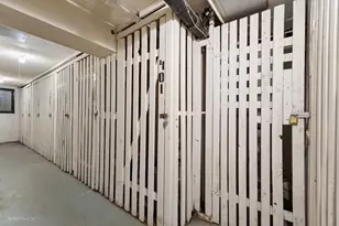 5200 Galitz St, Skokie, IL 60077 - Photo 21