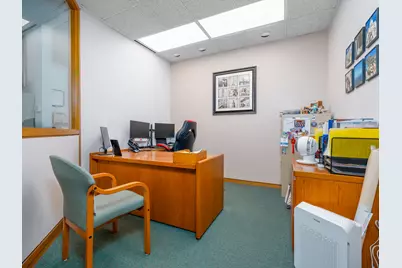 6571 N Avondale Avenue, Chicago, IL 60631 - Photo 9