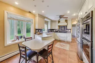 248 Beverly Rd, Barrington, IL 60010 - Photo 5