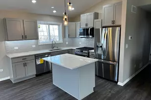 317 Buena Terrace, Antioch, IL 60002 - Photo 5