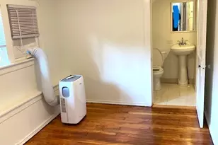 2423 1/2 Birchwood Ln, Wilmette, IL 60091 - Photo 9