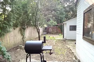 2423 1/2 Birchwood Ln, Wilmette, IL 60091 - Photo 11