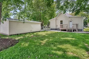 721 W South St, Pontiac, IL 61764 - Photo 21