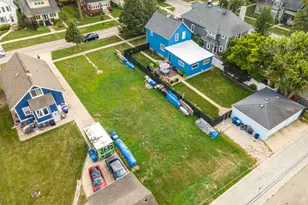 1524 Oakwood Ave, Des Plaines, IL 60016 - Photo 1