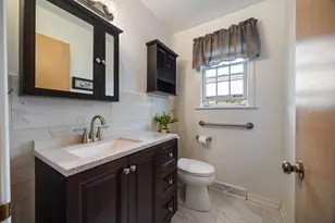 8822 Central Park Ave, Evanston, IL 60203 - Photo 9