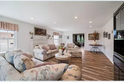 8822 Central Park Avenue, Evanston, IL 60203 - Photo 3