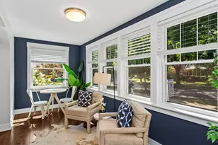 3035 Thayer St, Evanston, IL 60201 - Photo 7