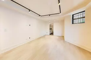 3735 S Lake Park Ave, Chicago, IL 60653 - Photo 19