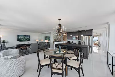 111 E Chestnut Street #53A, Chicago, IL 60611 - Photo 9