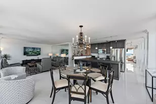 111 E Chestnut St, Chicago, IL 60611 - Photo 9