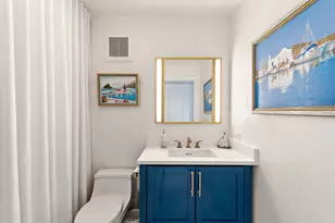 111 E Chestnut St, Chicago, IL 60611 - Photo 19