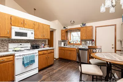 1710 Chestnut Hill Road, Plainfield, IL 60586 - Photo 9