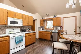 1710 Chestnut Hill Rd, Plainfield, IL 60586 - Photo 9