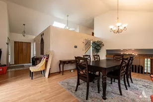 1710 Chestnut Hill Rd, Plainfield, IL 60586 - Photo 5