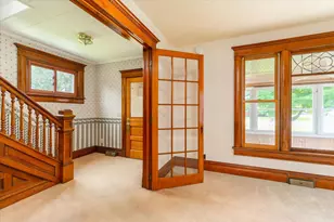 443 E Peru St, Princeton, IL 61356 - Photo 9