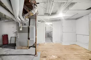 518 Raymond St, Elgin, IL 60120 - Photo 21