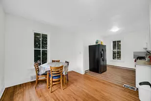 518 Raymond St, Elgin, IL 60120 - Photo 11