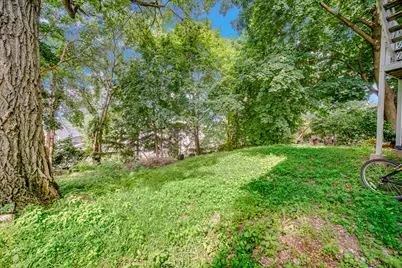 518 Raymond Street, Elgin, IL 60120 - Photo 5