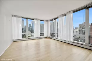 1300 N Astor St, Chicago, IL 60610 - Photo 19