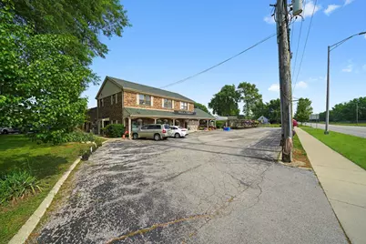 7117 S Roberts Road, Bridgeview, IL 60455 - Photo 7