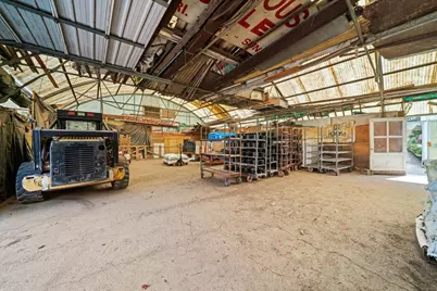 7117 S Roberts Road, Bridgeview, IL 60455 - Photo 17