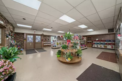 7117 S Roberts Road, Bridgeview, IL 60455 - Photo 9