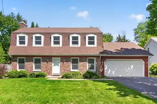 272 S Forest Ave, Batavia, IL 60510 - Photo 1