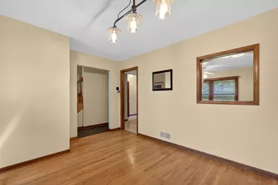 272 S Forest Avenue, Batavia, IL 60510 - Photo 17