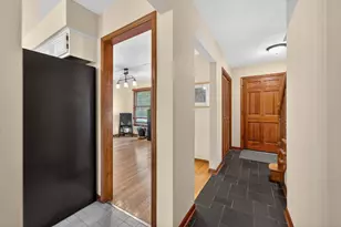272 S Forest Ave, Batavia, IL 60510 - Photo 9