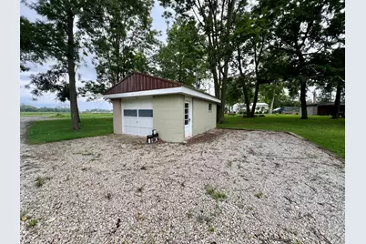 509 Lakeshore Drive, Oakland, IL 61943 - Photo 35