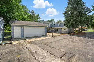 237 S Church Rd, Bensenville, IL 60106 - Photo 37