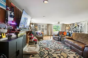 237 S Church Rd, Bensenville, IL 60106 - Photo 13